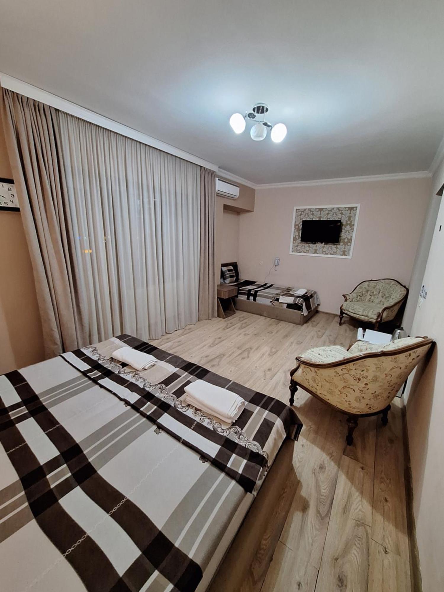 Hotel Grand Tiflis Exterior foto
